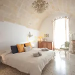 Td Casa Altomare W Terrace Over Historic Center *