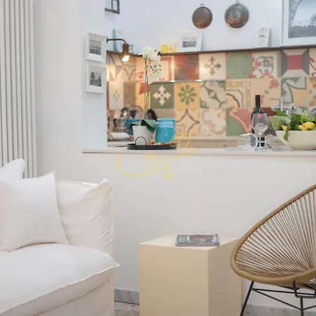 Td Casa Altomare With Terrace Over Historic Center